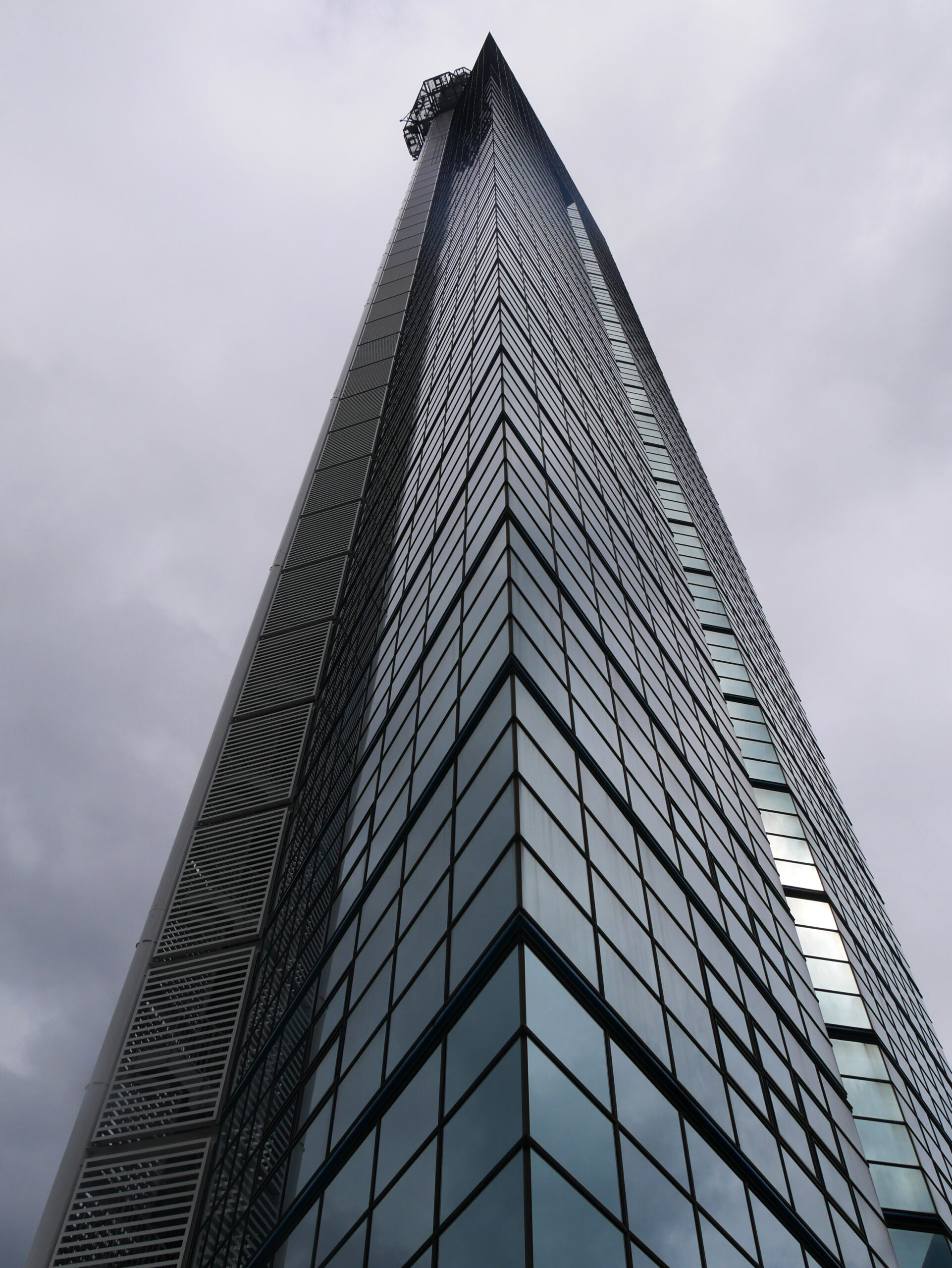 Fukuoka Tower - moderní mrakodrap s panoramatickým výhledem na město a záliv, s restaurací a salonkem - Cestování po Japonsku - Petr Sycha