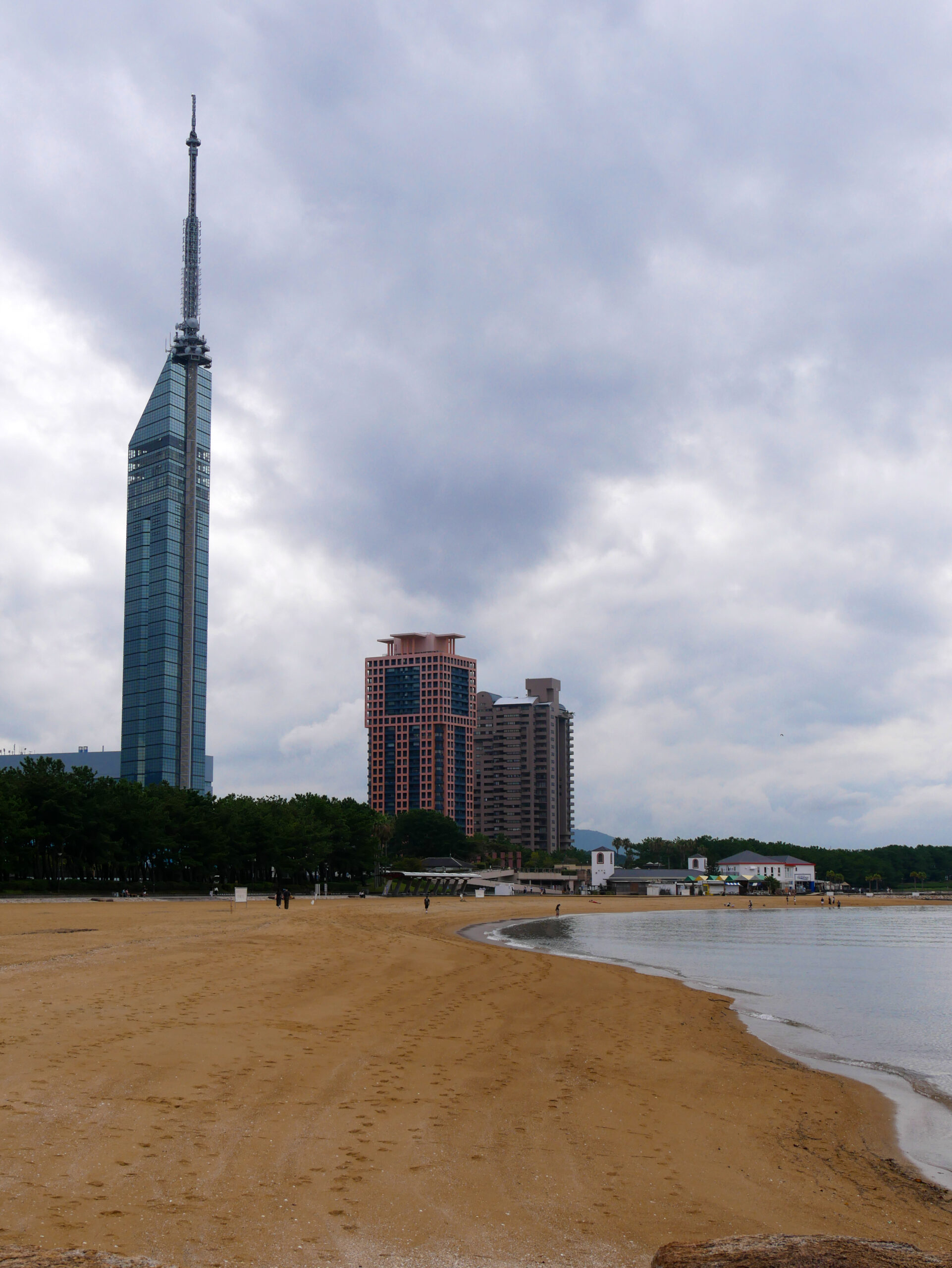 Fukuoka Tower - moderní mrakodrap s panoramatickým výhledem na město a záliv, s restaurací a salonkem - Cestování po Japonsku - Petr Sycha